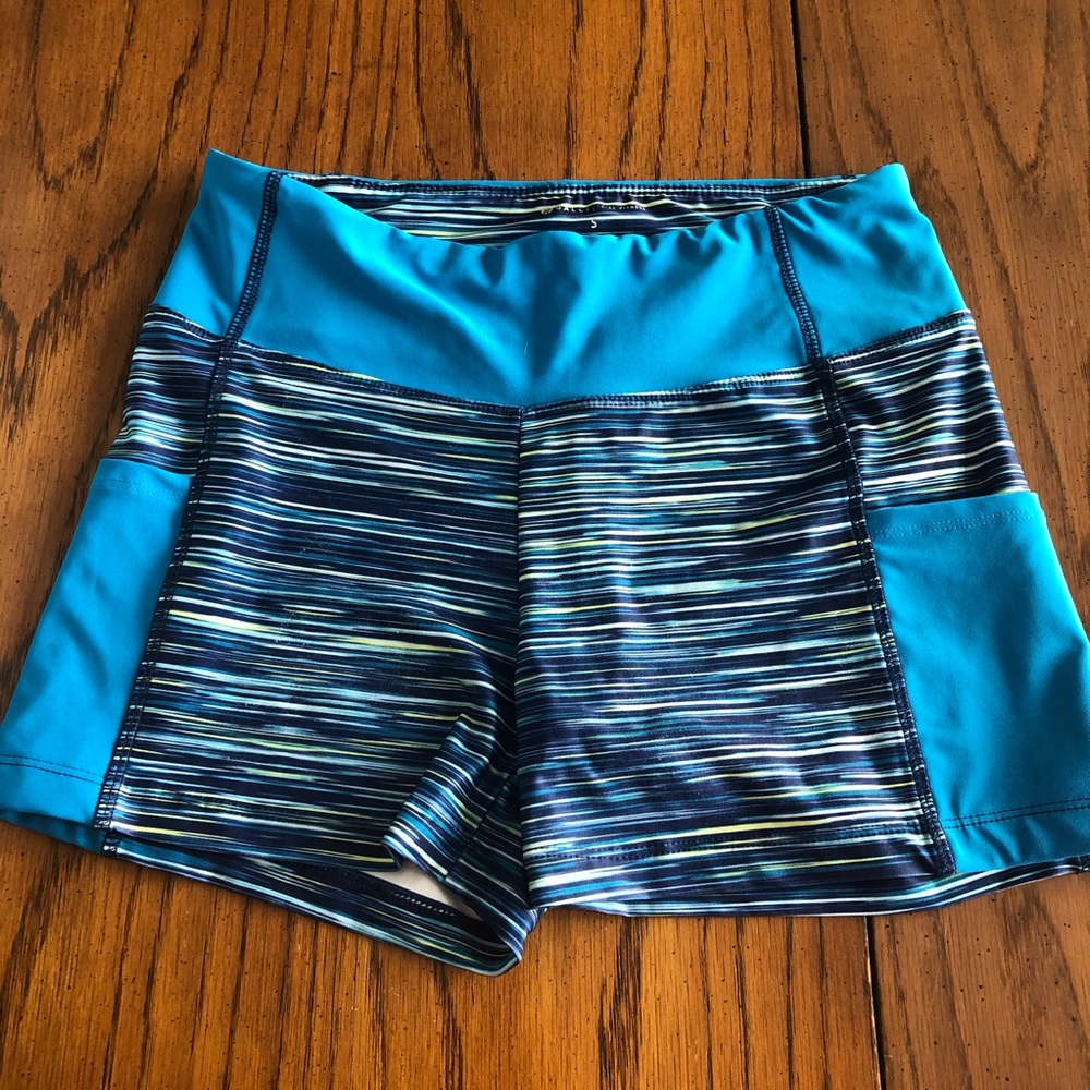 Bally Fitness workout shorts size small